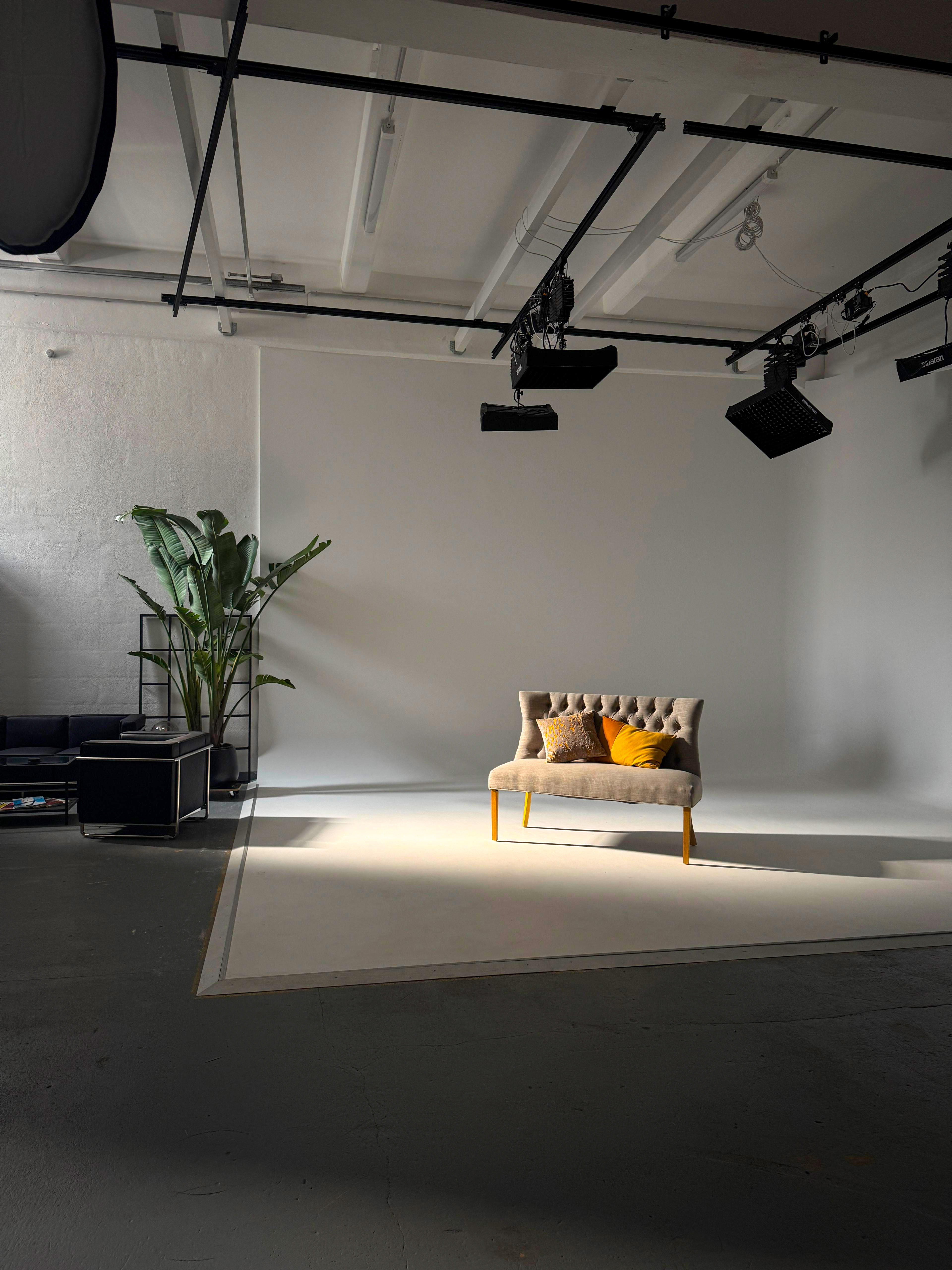 Studio Lounge & Hohlkehle